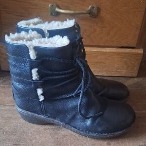 UGG Black Leather Winter Boots with Cream Shearling